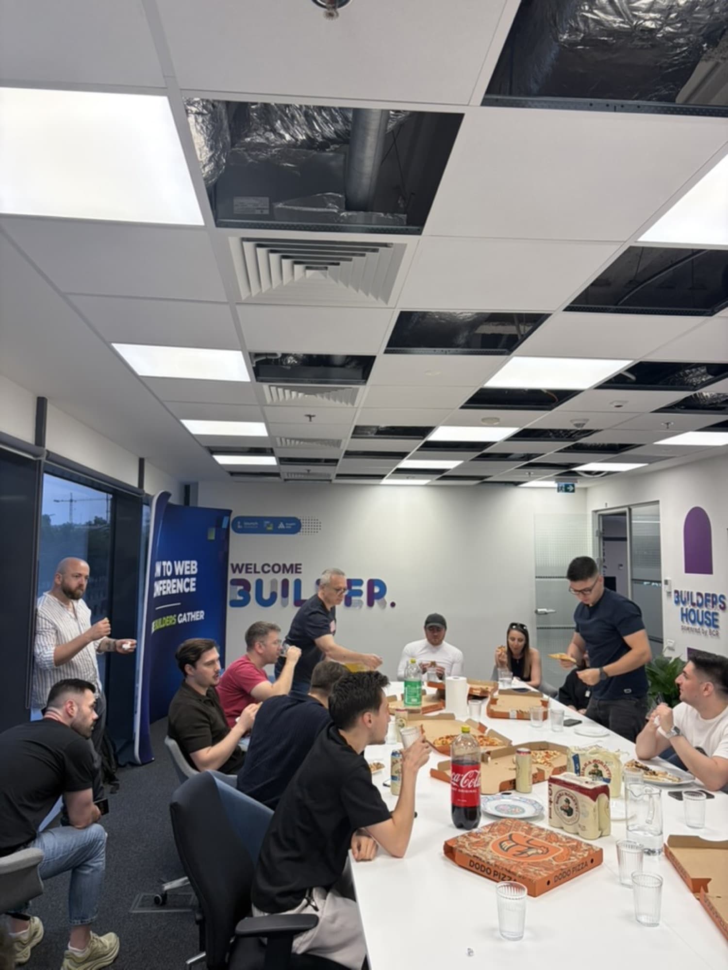 DevNights 6: the room is worth the trip